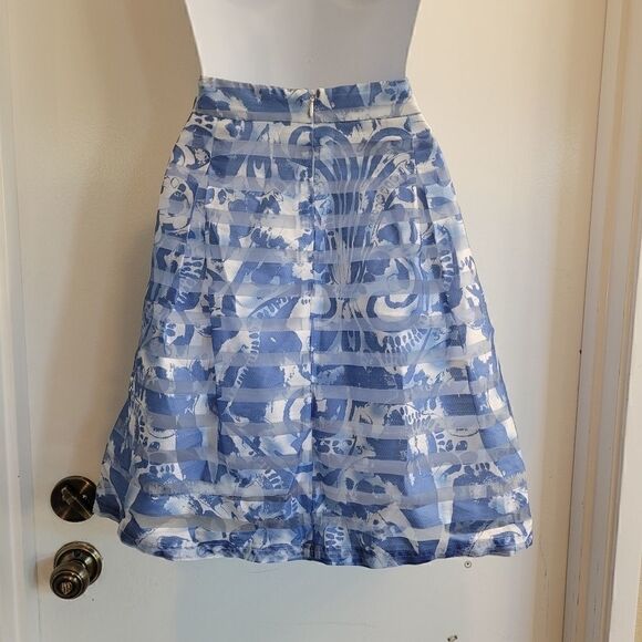 INC. A line blue and white floral abstract stripe - Picture 3 of 3